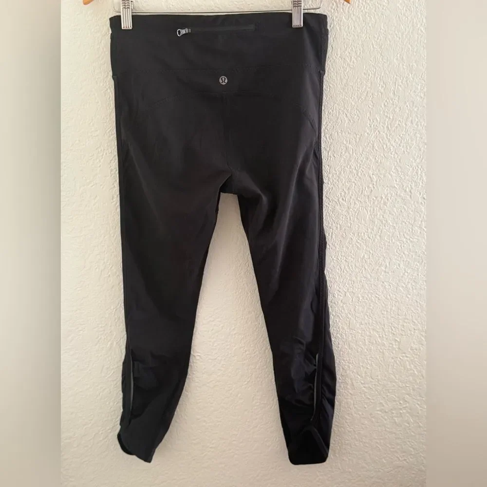 Lululemon Athletica Black Zip-Pocket Leggings